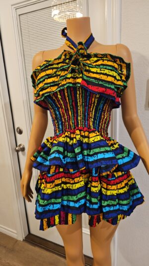 SADE – Smokey Ankara is the art of quiet opulence. Deep, muted tones meet exquisite craftsmanship, creating a silhouette that commands attention without asking for it.